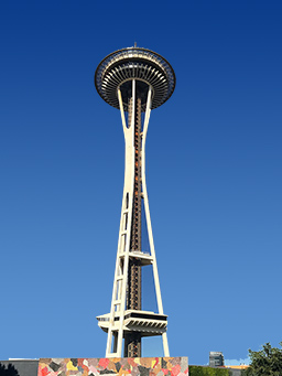 Seattle Space Needle 2018. Andrew Henry [CC BY-SA 4.0 (https://creativecommons.org/licenses/by-sa/4.0)], from Wikimedia Commons